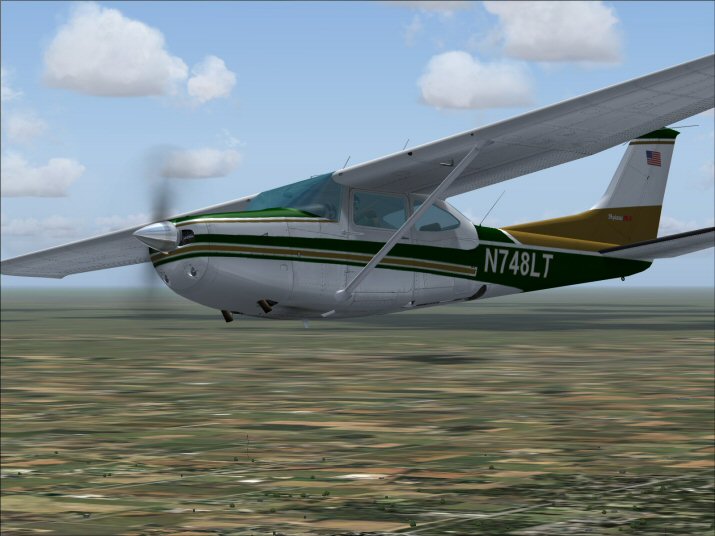 Carenado Cessna Skylane 182 II RG N748LT Repaint.jpg