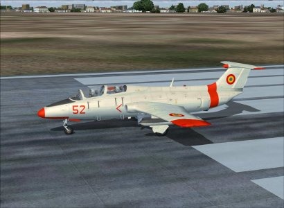 L-29 Romanian Air Force, Cream paint scheme.jpg