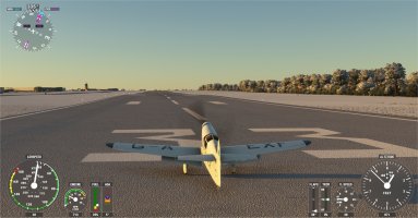 09 touchdown on 33.jpg