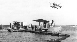 boaty1a.jpg