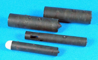 RAF 2 000 lb & 4 000 lb HC Bombs 1.png RAF 2 000 lb & 4 000 lb HC Bombs 1.png