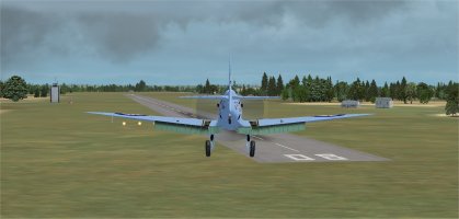 26 short final 08 crosswind.jpg