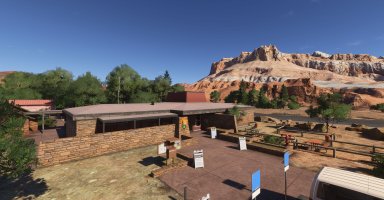 CapitolReefsVisitorCenter.jpg