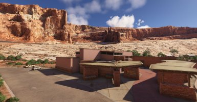 ArchesVisitorCenter.jpg
