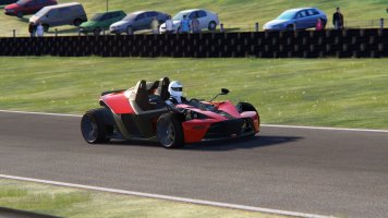Screenshot_ktm_xbow_rr_cadwell_park_26-8-126-15-38-12.jpg