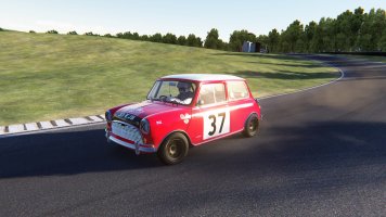 Screenshot_tc_legends_mini_cooper_cadwell_park_26-8-126-16-2-30.jpg