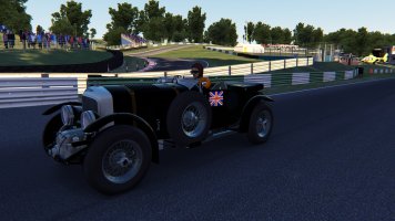 Screenshot_legion_bentley_blower_cadwell_park_29-9-126-11-8-24.jpg
