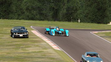 Screenshot_aston_db5_vantage_s_cadwell_park_29-9-126-10-2-30.jpg