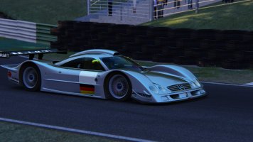 Screenshot_urd_mercedes_clr_lm_cadwell_park_29-9-126-10-31-0.jpg