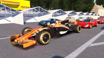 Screenshot_f1_mclaren_2017_cadwell_park_29-9-126-17-12-10.jpg