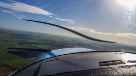 Flying_small.jpg
