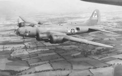 Boeing_B-17F-85-BO_SN_42-30043.jpg