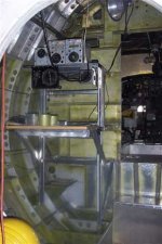 b26_radio.jpg