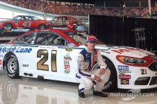 nascar-cup-darlington-throwback-schemes-2016-ryan-blaney-throwback-david-pearson-paint-sch.jpg