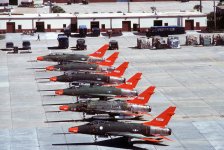 QF-100_Super_Sabres_at_Tyndall_AFB_1990.jpg