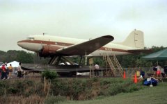 blog-dm7263-dc-3-on-floats-by-dale-m-mcdonald-lakeland-1991-corrected.jpg