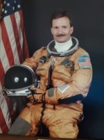 PhillipsMike-e1557180250344.jpg