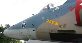 TT-0403 5.jpg