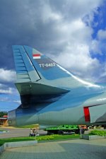 TT-0403 3.jpg